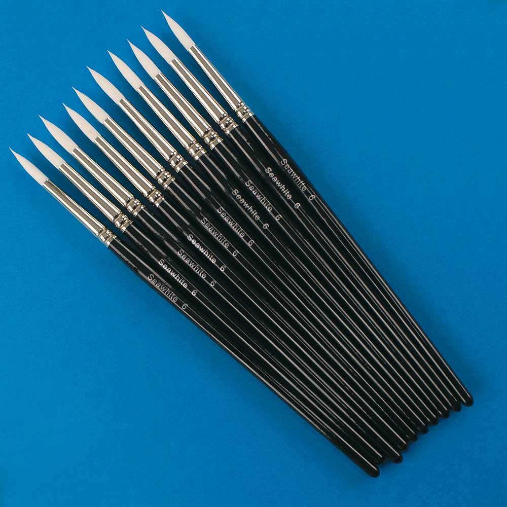 White Synthetic Fine Brush, Round