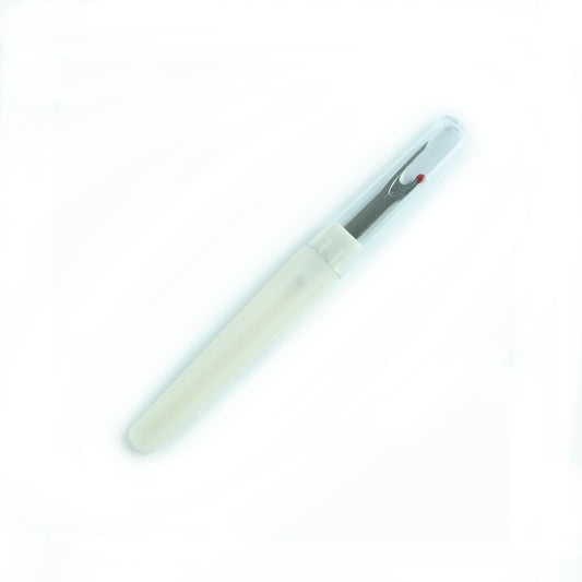 Seam Ripper with Lid - Large